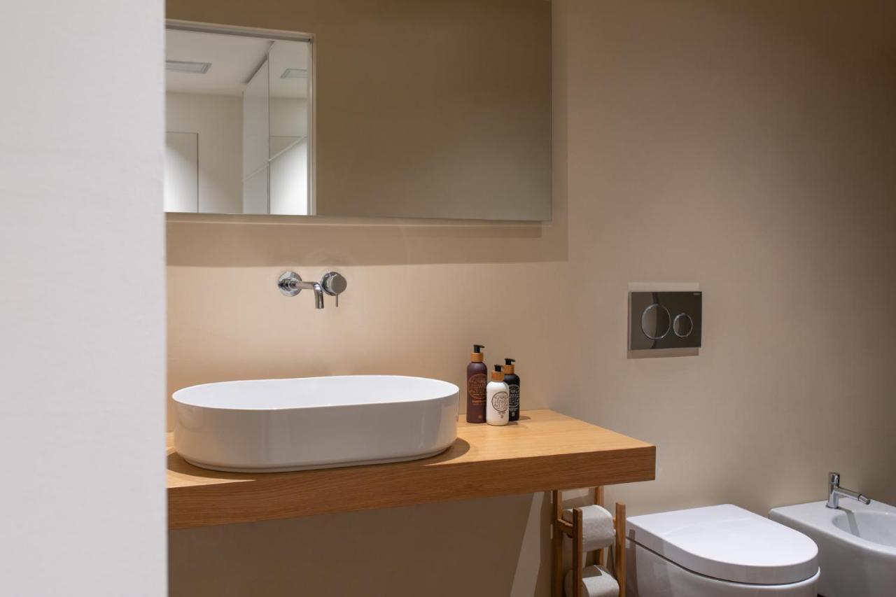 Luxury Lake View Apartments Salò Extérieur photo