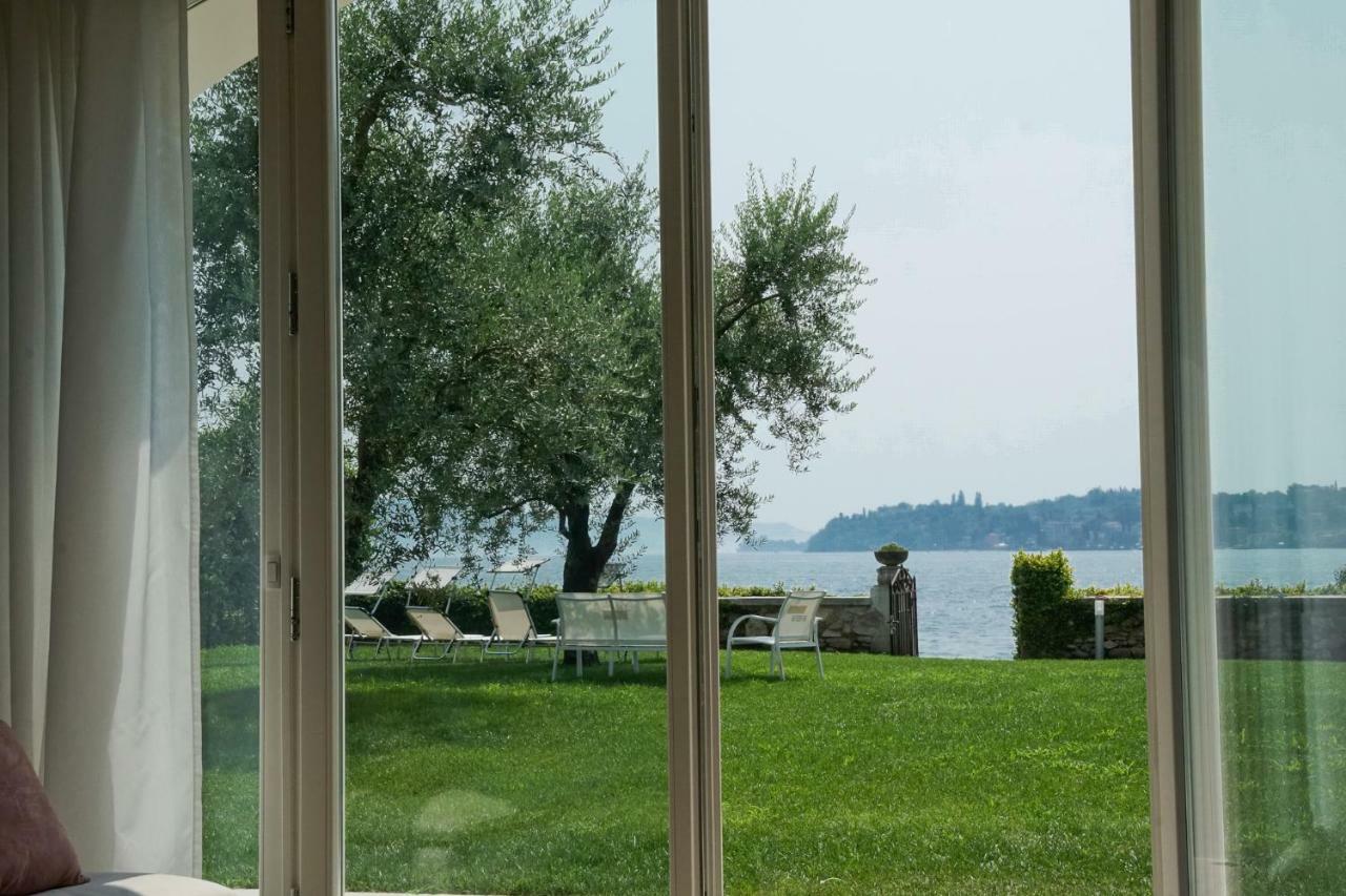 Luxury Lake View Apartments Salò Extérieur photo